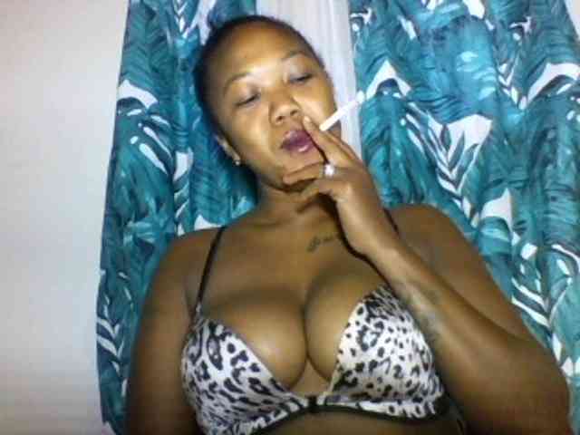 Priciasexy webcam