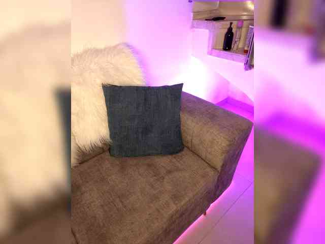 VenusianHumiliation webcam