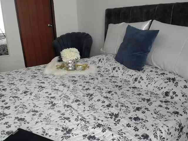 VenusianHumiliation webcam