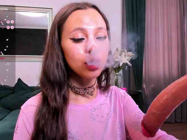 Karol-lovely webcam