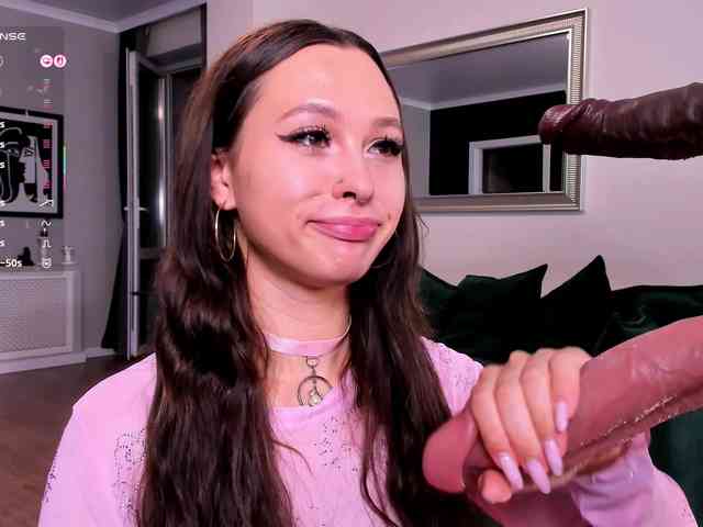 live chat cam Karol-lovely