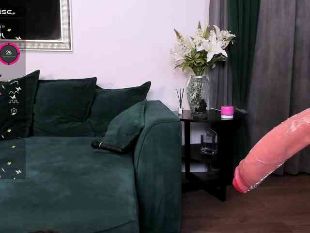 Karol-lovely webcam