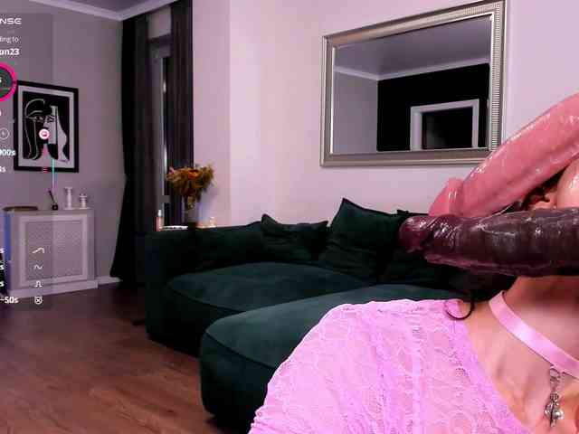 Karol-lovely webcam