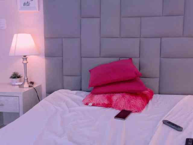 roxana-mill webcam