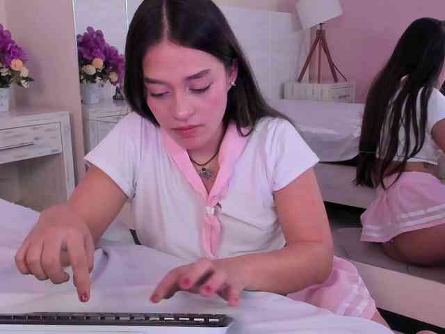 roxana-mill webcam