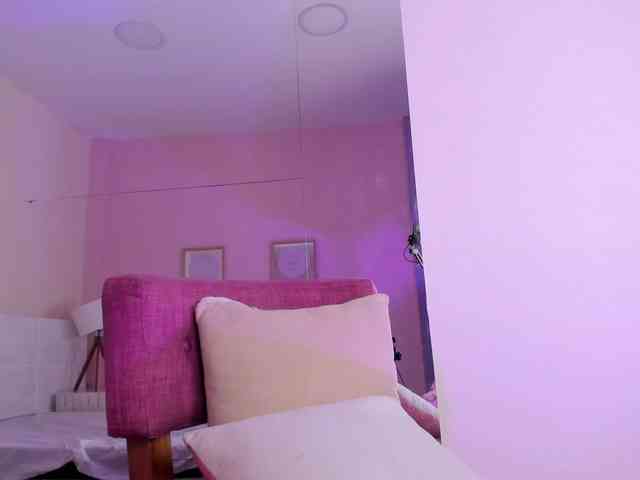 webcam porno live Roxana-mill