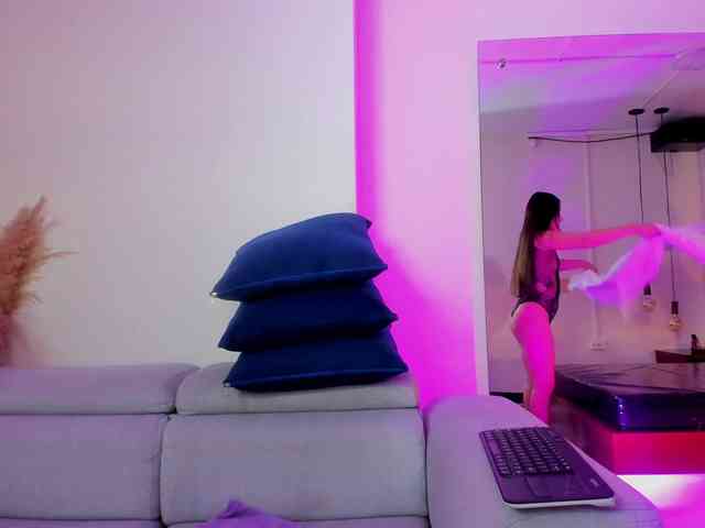 roxana-mill webcam