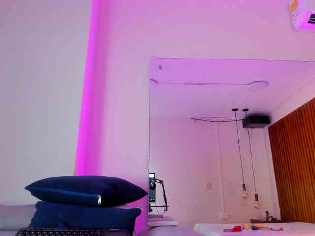 roxana-mill webcam