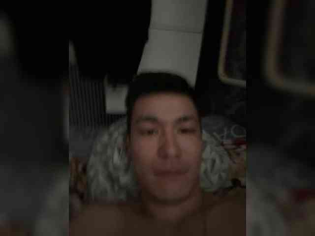 Dikii-vano Live Webcam on BongaCams