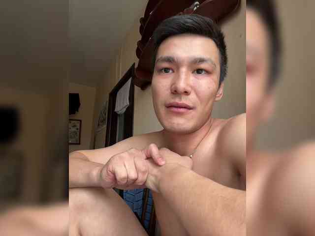 Dikii-vano Live Webcam on BongaCams