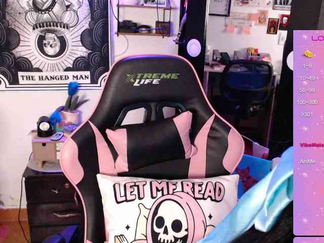 Mollyshake11 webcam
