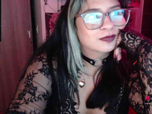 Mollyshake11 webcam