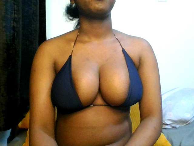 Lovelysoul's BongaCams show and profile