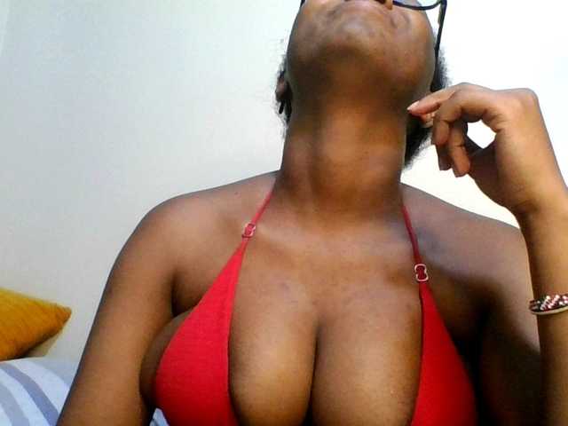 Lovelysoul's BongaCams show and profile