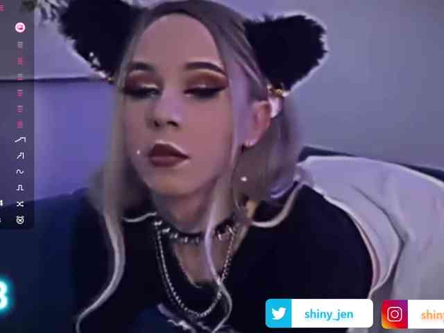 shinyjen Live Webcam on BongaCams