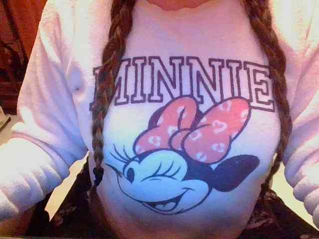 SpanishGirl21 webcam