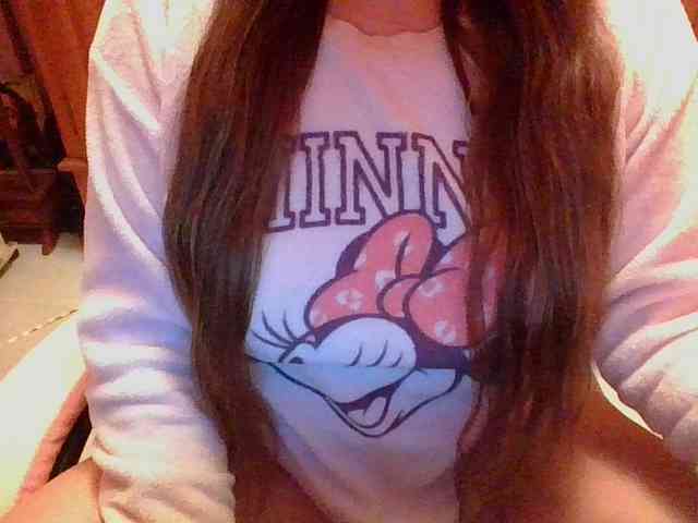 SpanishGirl21 webcam