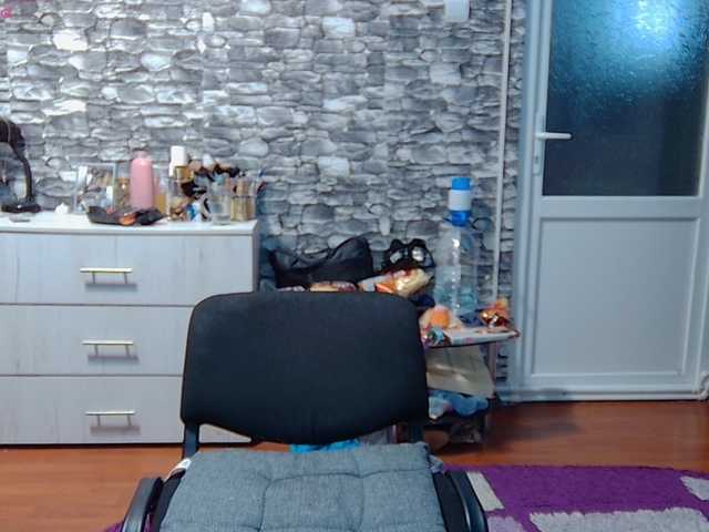 Mary00's BongaCams show and profile