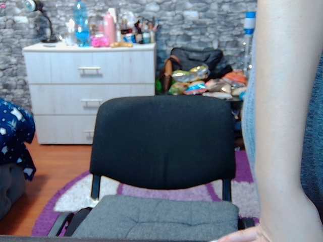 Mary00's BongaCams show and profile
