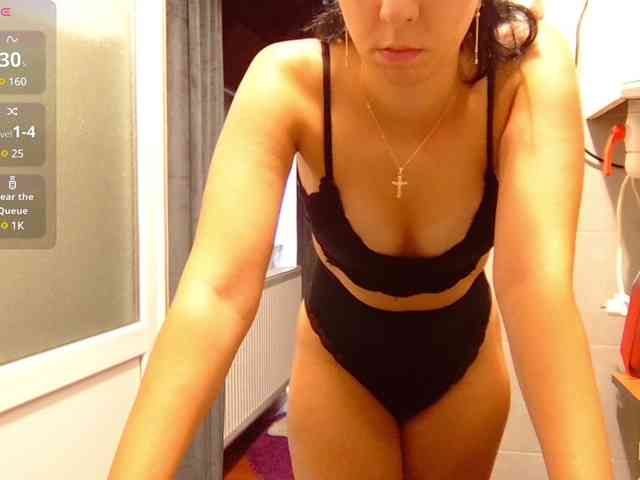 Mary00 webcam