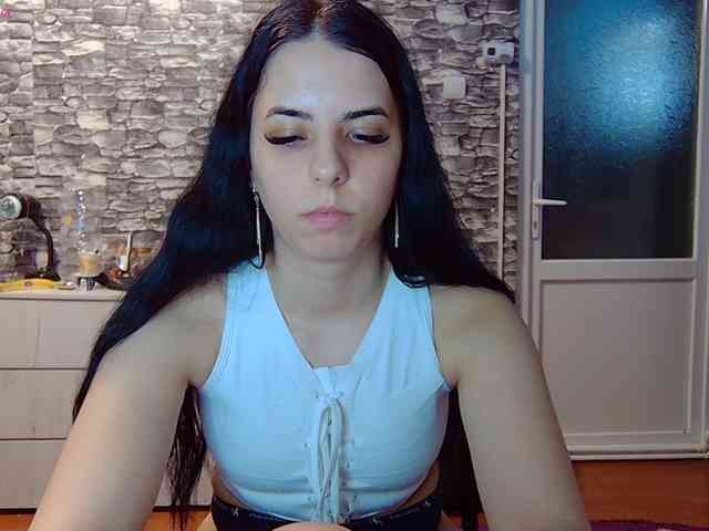 Mary00 webcam