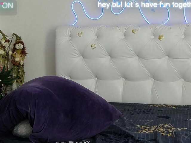 RosmaRin's BongaCams show and profile