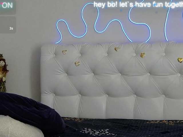 RosmaRin's BongaCams show and profile