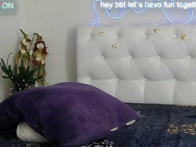 RosmaRin's BongaCams show and profile