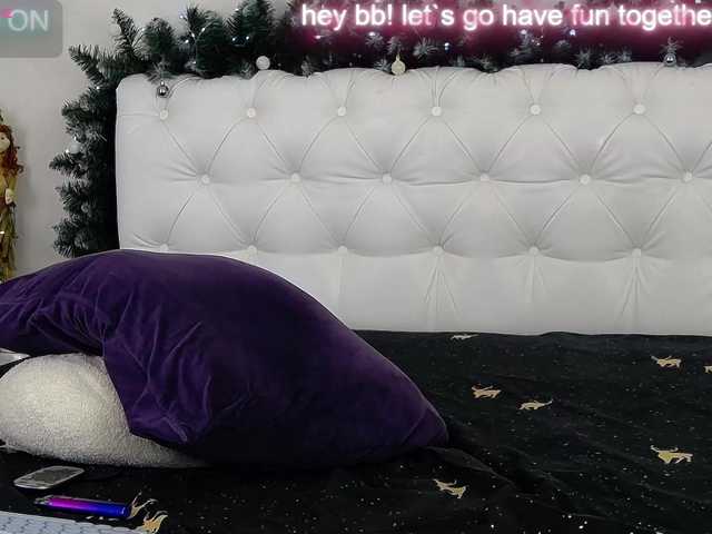 RosmaRin's BongaCams show and profile