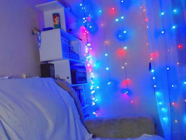 Masturbate to sexy performer AWYLY AWYLY from BongaCams
