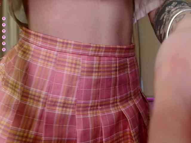 -dkny- webcam