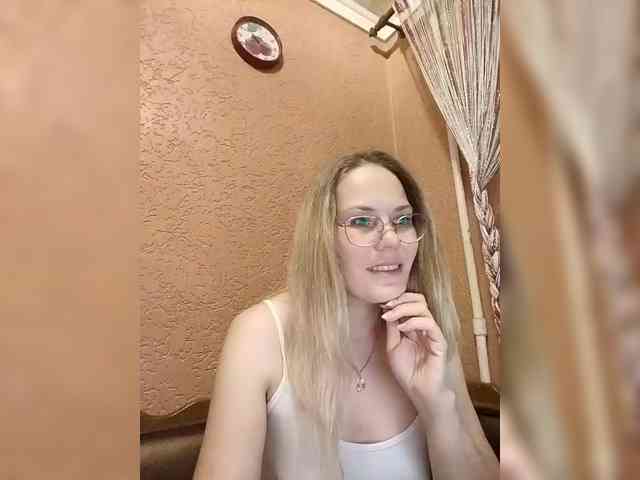 Angelic Live Webcam on BongaCams