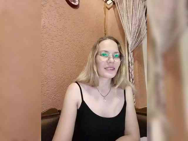 Angelic Live Webcam on BongaCams