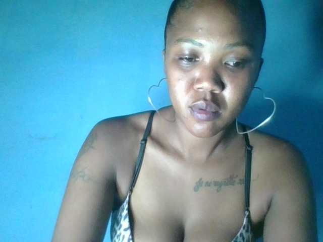 Sheilkahsexy from BongaCams is Freechat