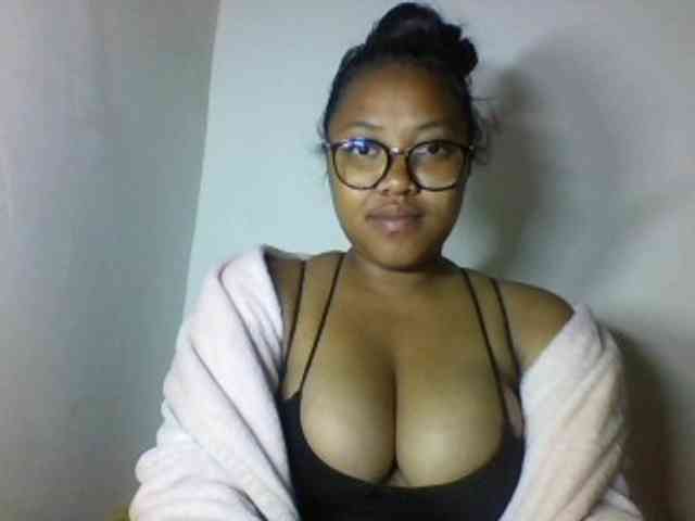 Sheilkahsexy webcam