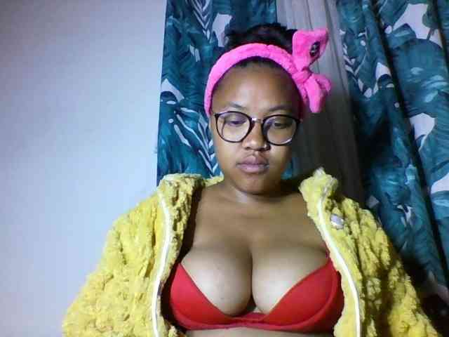 Sheilkahsexy webcam
