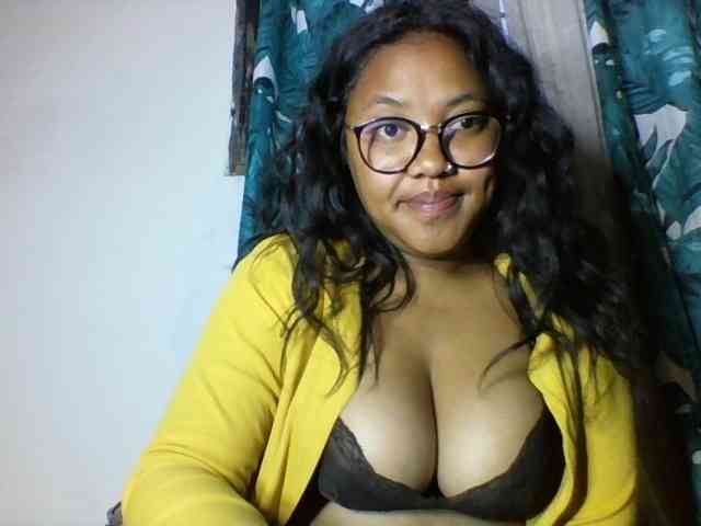 Sheilkahsexy webcam