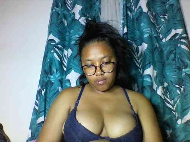 Sheilkahsexy webcam