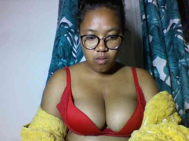 Sheilkahsexy webcam