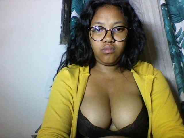 Sheilkahsexy webcam