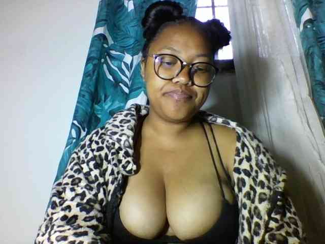 Sheilkahsexy webcam