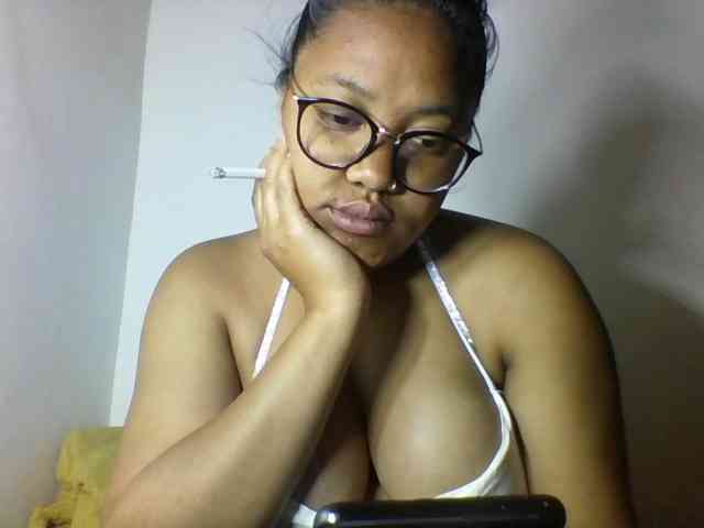 Sheilkahsexy webcam
