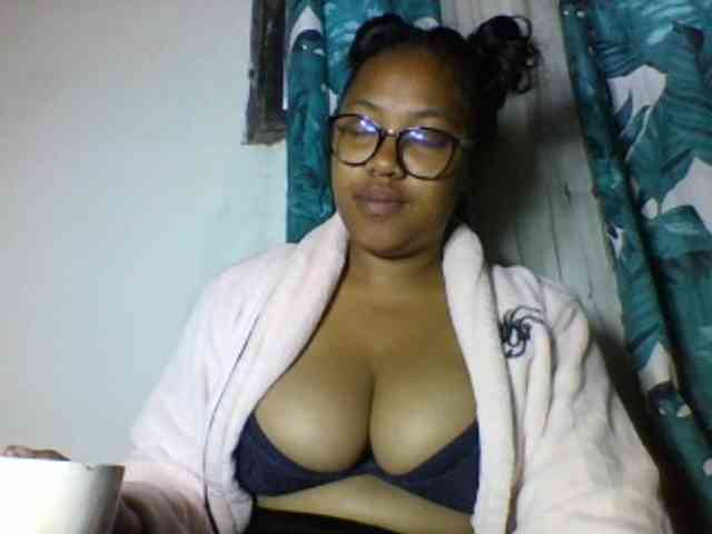 Sheilkahsexy webcam