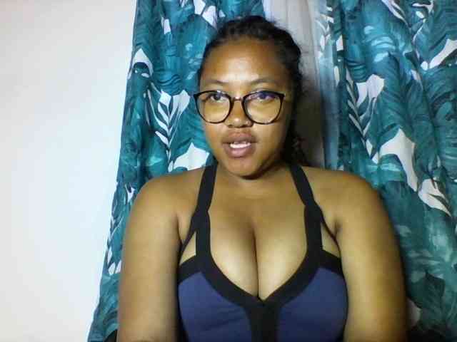 Sheilkahsexy webcam