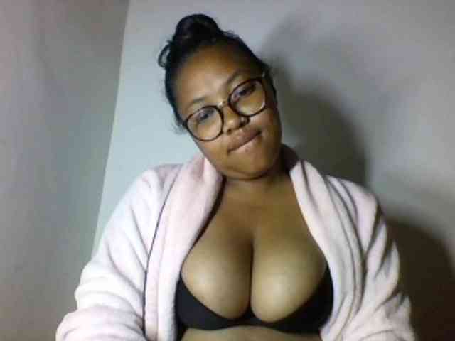 Sheilkahsexy webcam