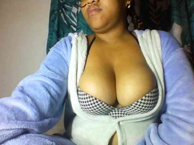 Sheilkahsexy webcam