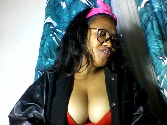 Sheilkahsexy webcam