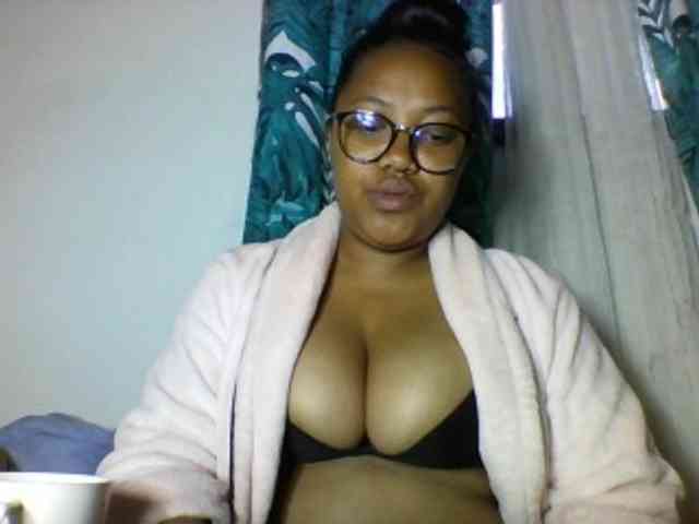 Sheilkahsexy webcam