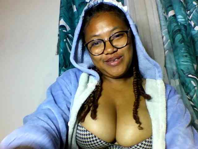 Sheilkahsexy webcam