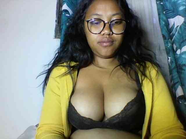 Sheilkahsexy webcam
